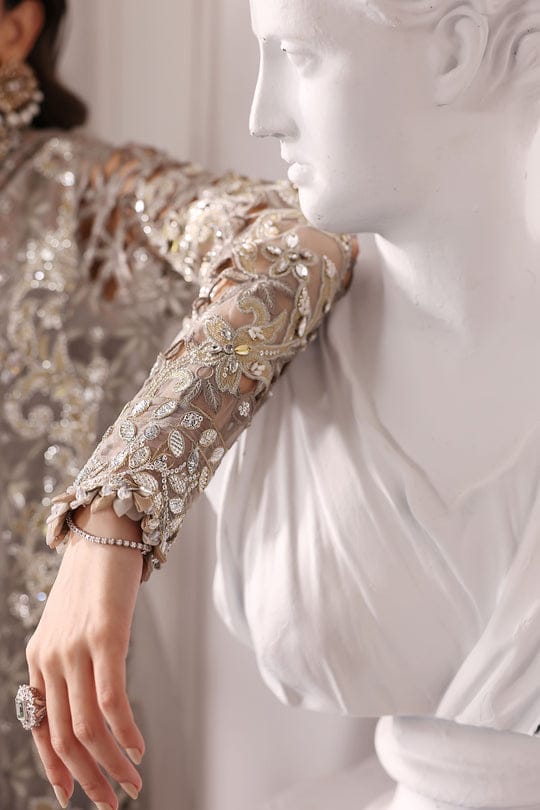 3 piece Unstiched embroidered organza suit